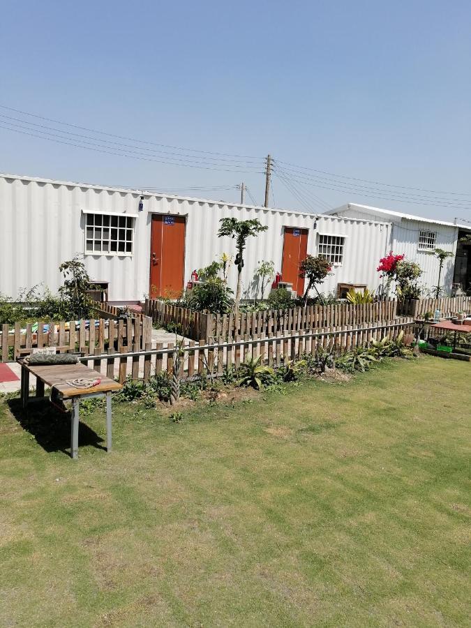 Komei Container Homestay Qingshui Dış mekan fotoğraf