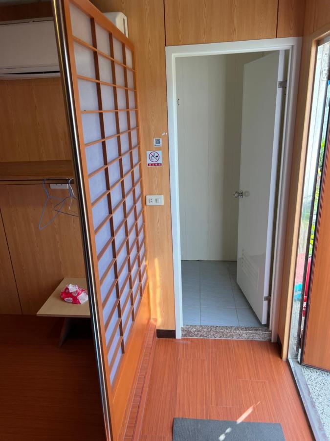 Komei Container Homestay Qingshui Dış mekan fotoğraf
