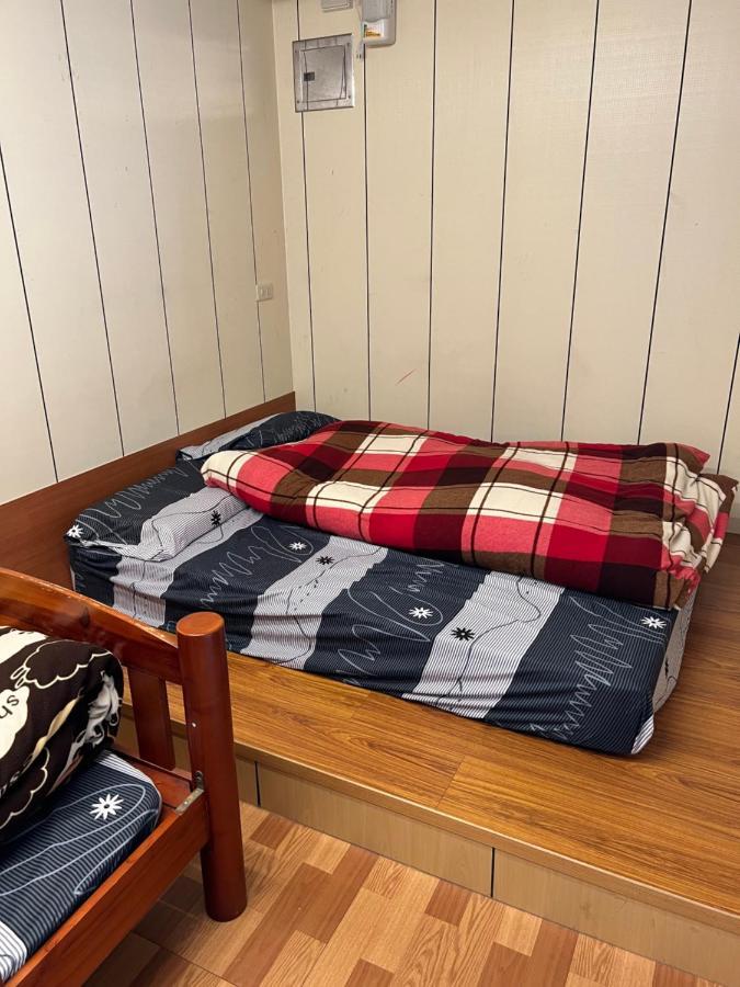 Komei Container Homestay Qingshui Dış mekan fotoğraf