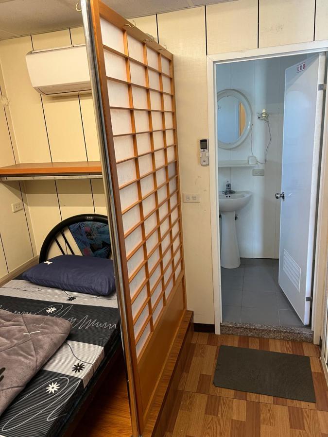 Komei Container Homestay Qingshui Dış mekan fotoğraf